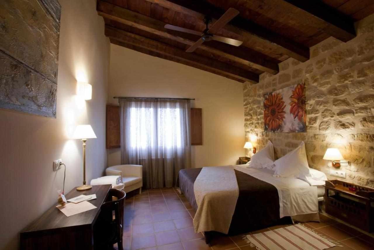 Hotel Casa rural restaurante Mas Del Rei Calaceite Habitación foto